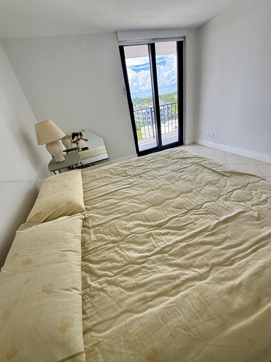 2625 Collins Ave # 810, Miami Beach FL 33140 photo 5