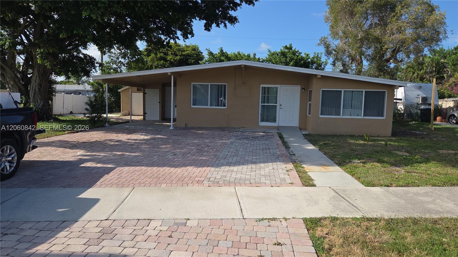 289 NE 45th Ct, Deerfield Beach FL 33064