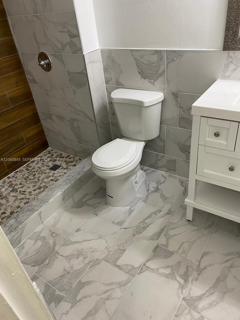 4450 NW 79th Ave # 1C, Doral FL 33166 photo 5
