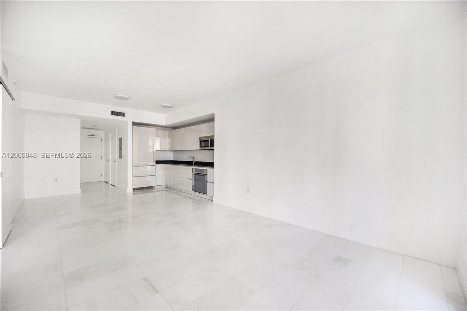 1010 Brickell Ave # 2708, Miami FL 33131 photo 3