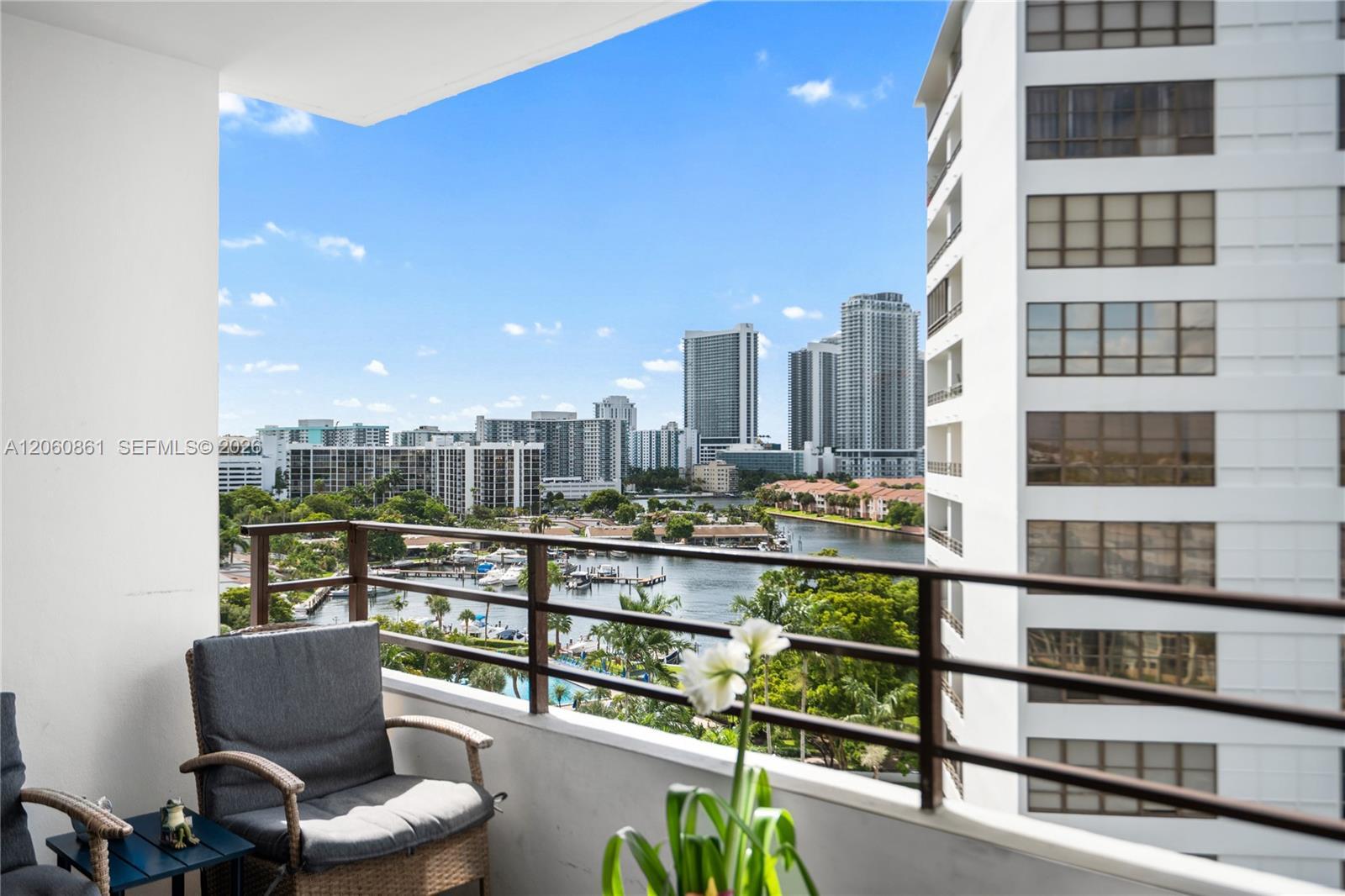 600 Three Islands Blvd # 911, Hallandale Beach FL 33009 photo 2