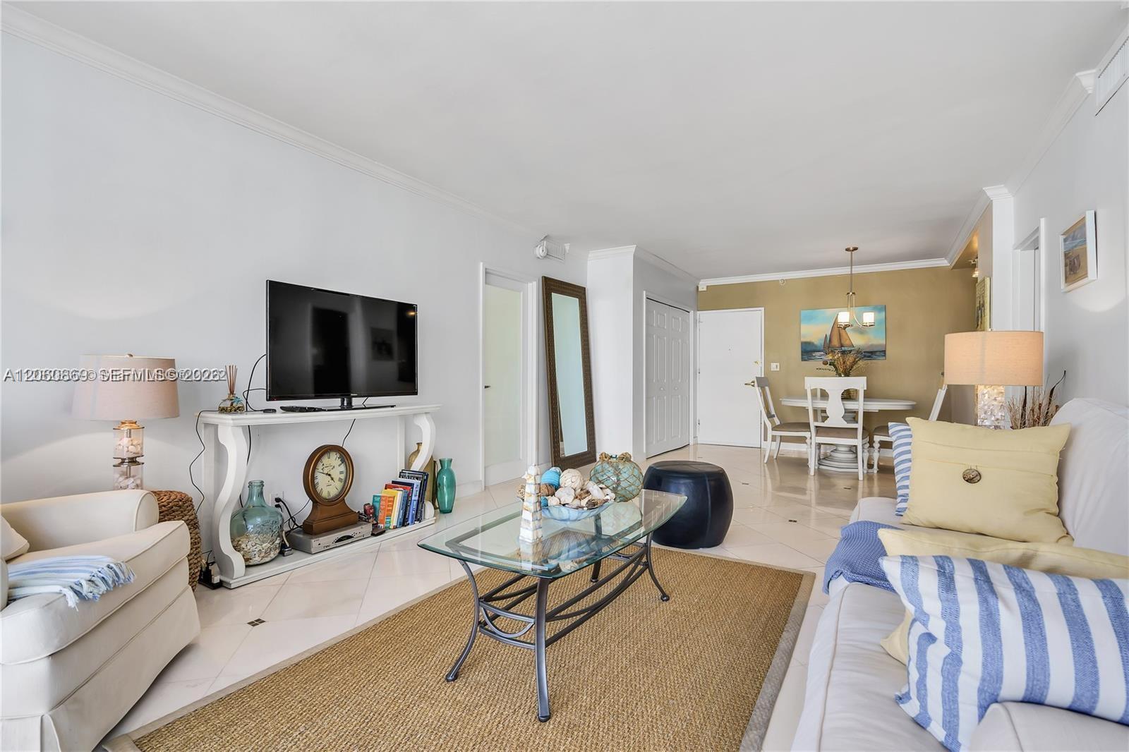5700 Collins Ave # 15D, Miami Beach FL 33140 photo 4