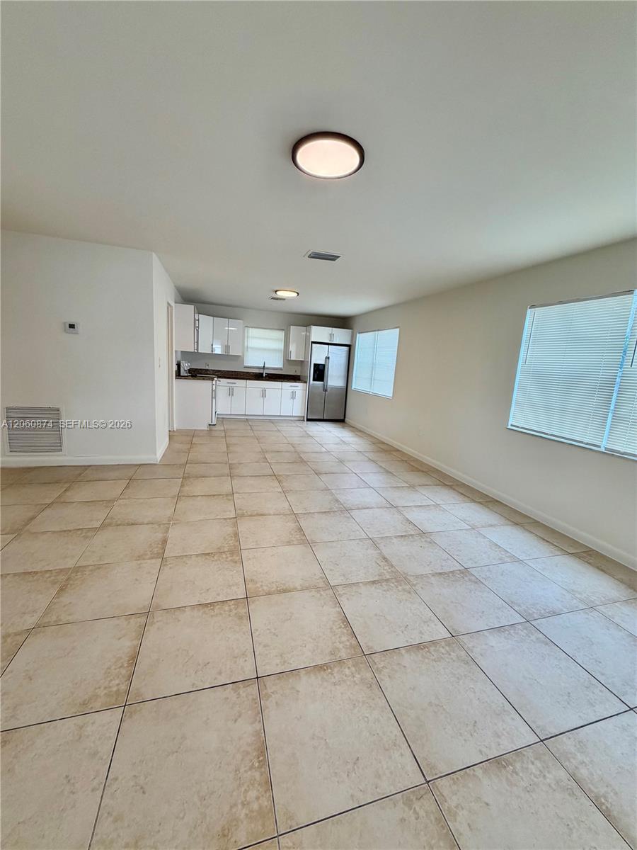 4073 SW 52nd St # 2, Dania Beach FL 33314