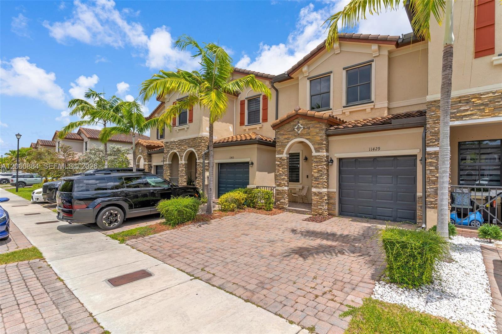 11429 SW 253rd St, Homestead FL 33032 photo 2