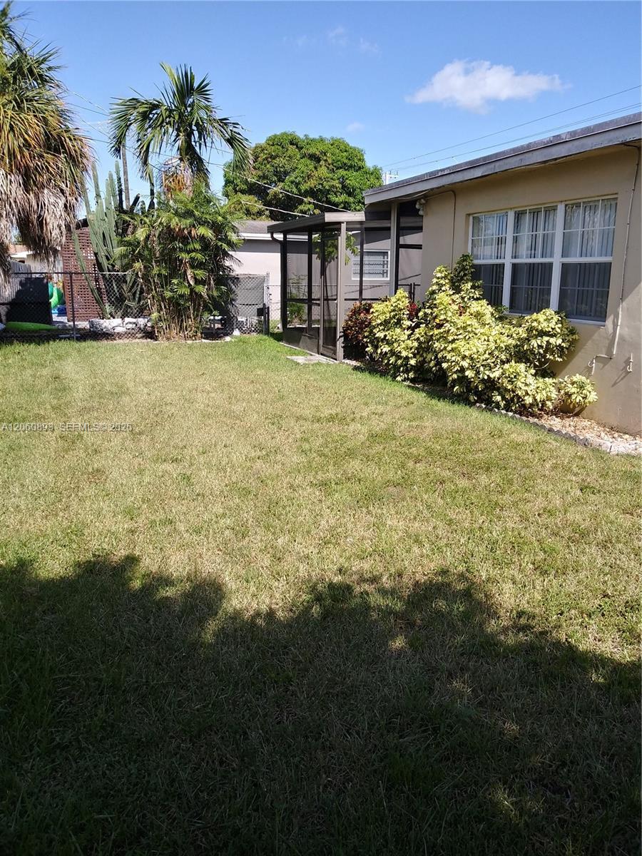 Sunrise, FL 33322 photo 2