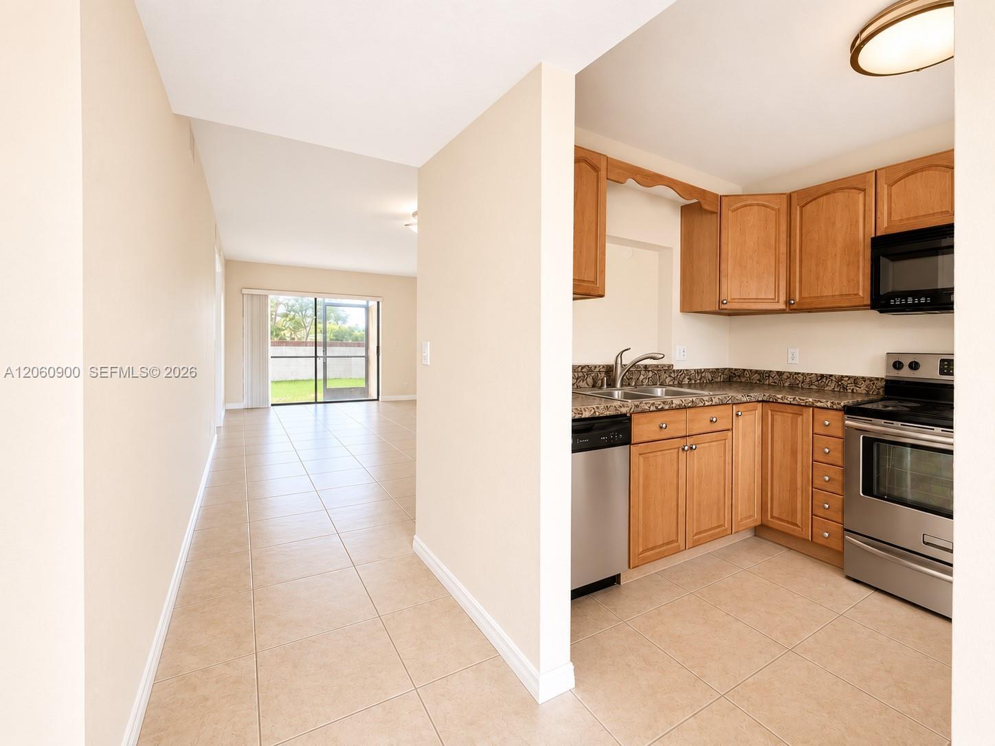 6585 Somerset Dr # 103, Boca Raton FL 33433 photo 3