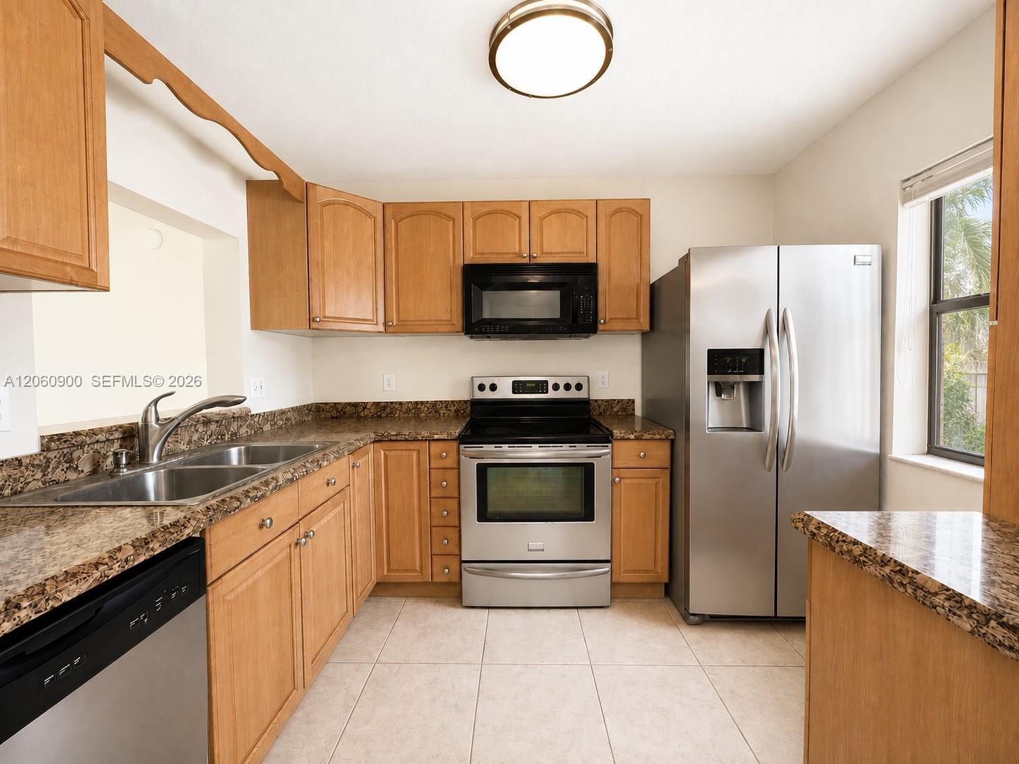 6585 Somerset Dr # 103, Boca Raton FL 33433 photo 4
