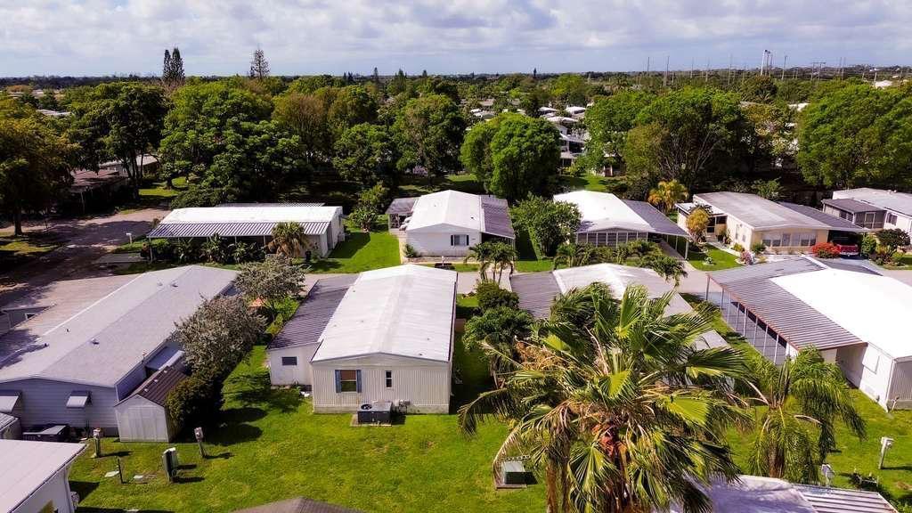 6705 NW 29th Court, Margate FL 33063