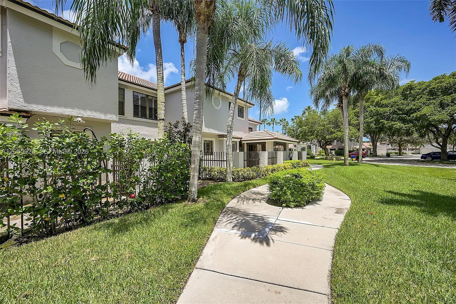 362 Prestwick Cir # 3, Palm Beach Gardens FL 33418 photo 4
