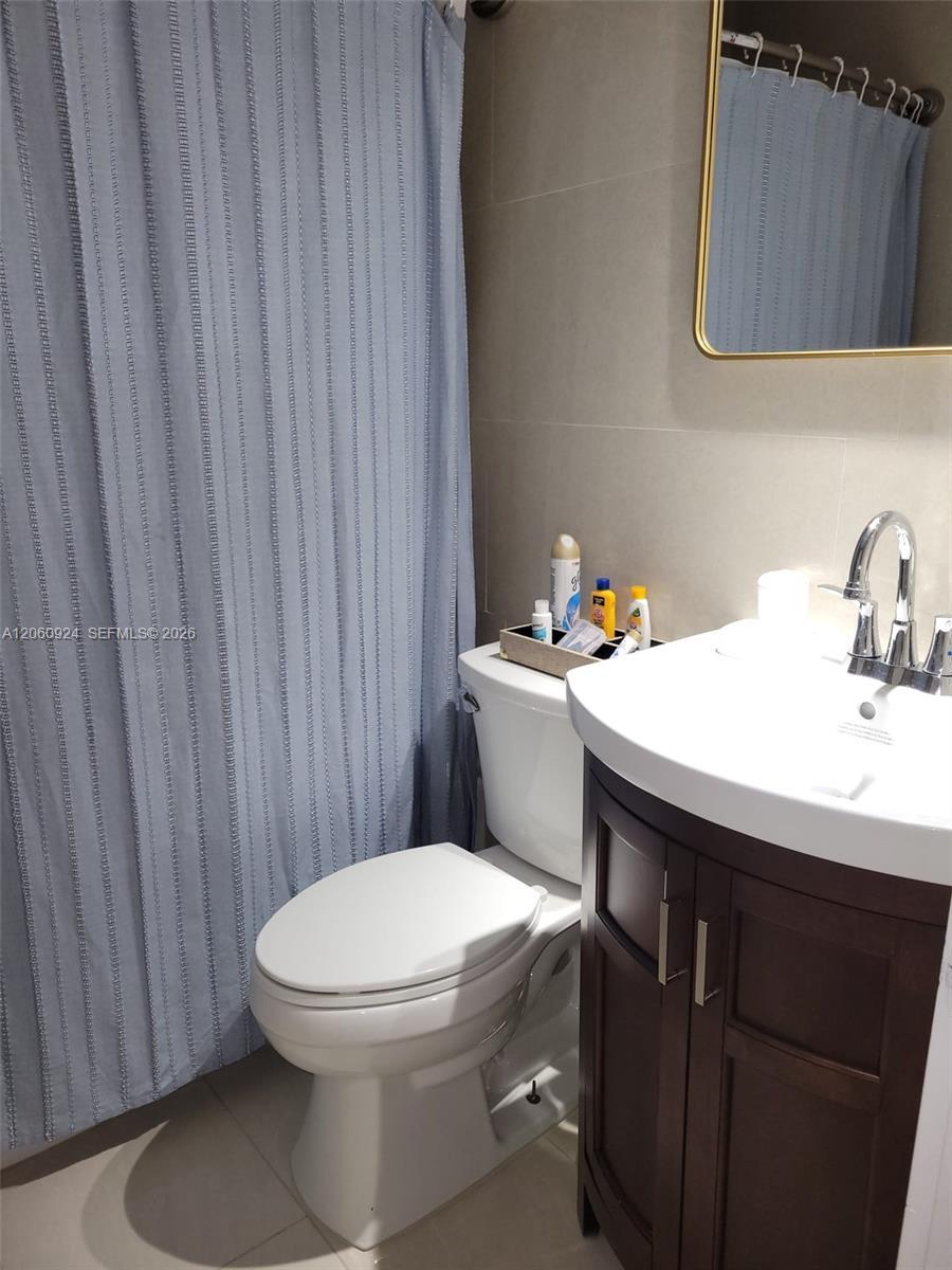 1163 NW 100th Ter # 1, Miami FL 33150 photo 5