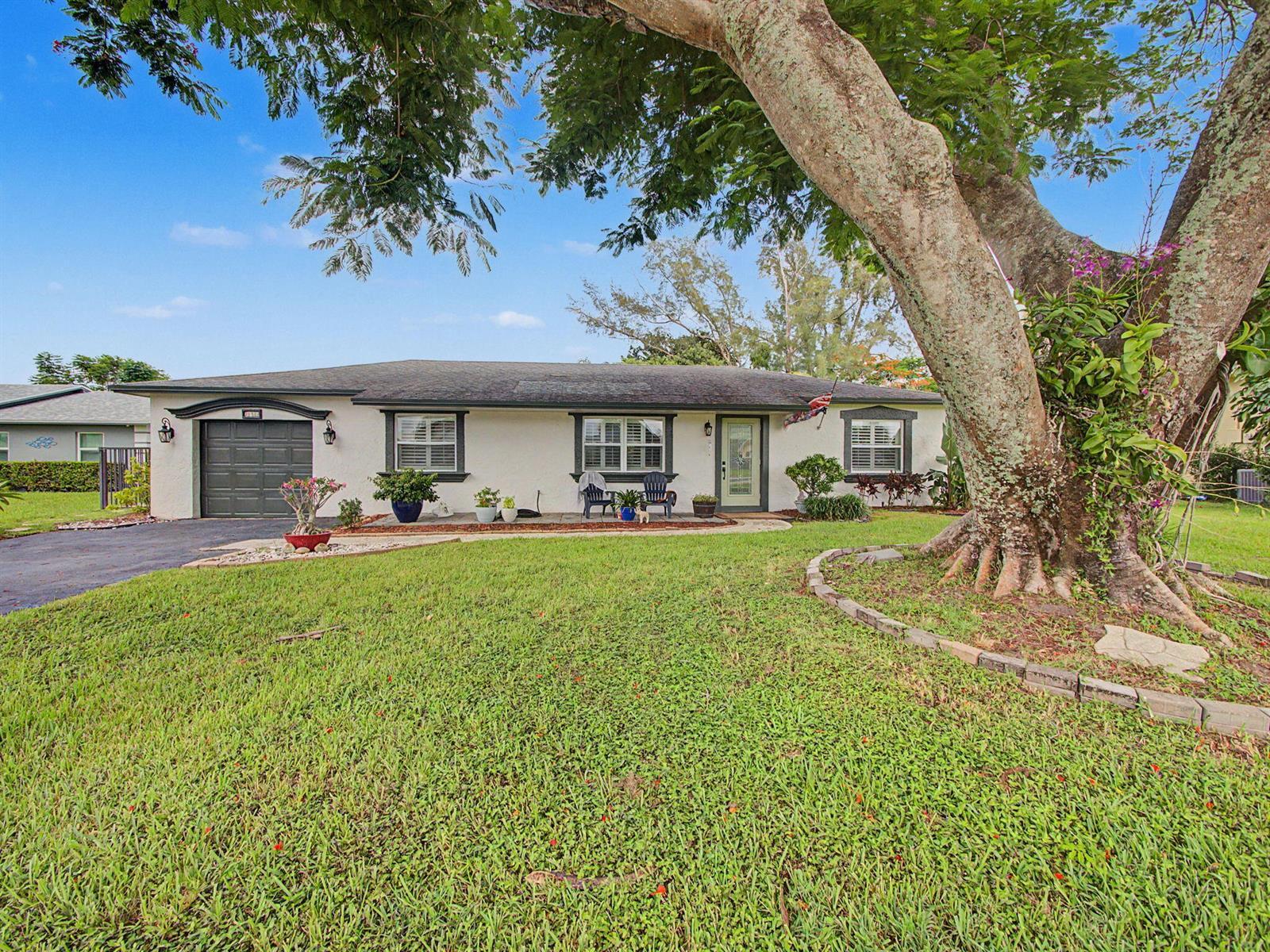 19732 COLORADO Circle, Boca Raton FL 33434 photo 2