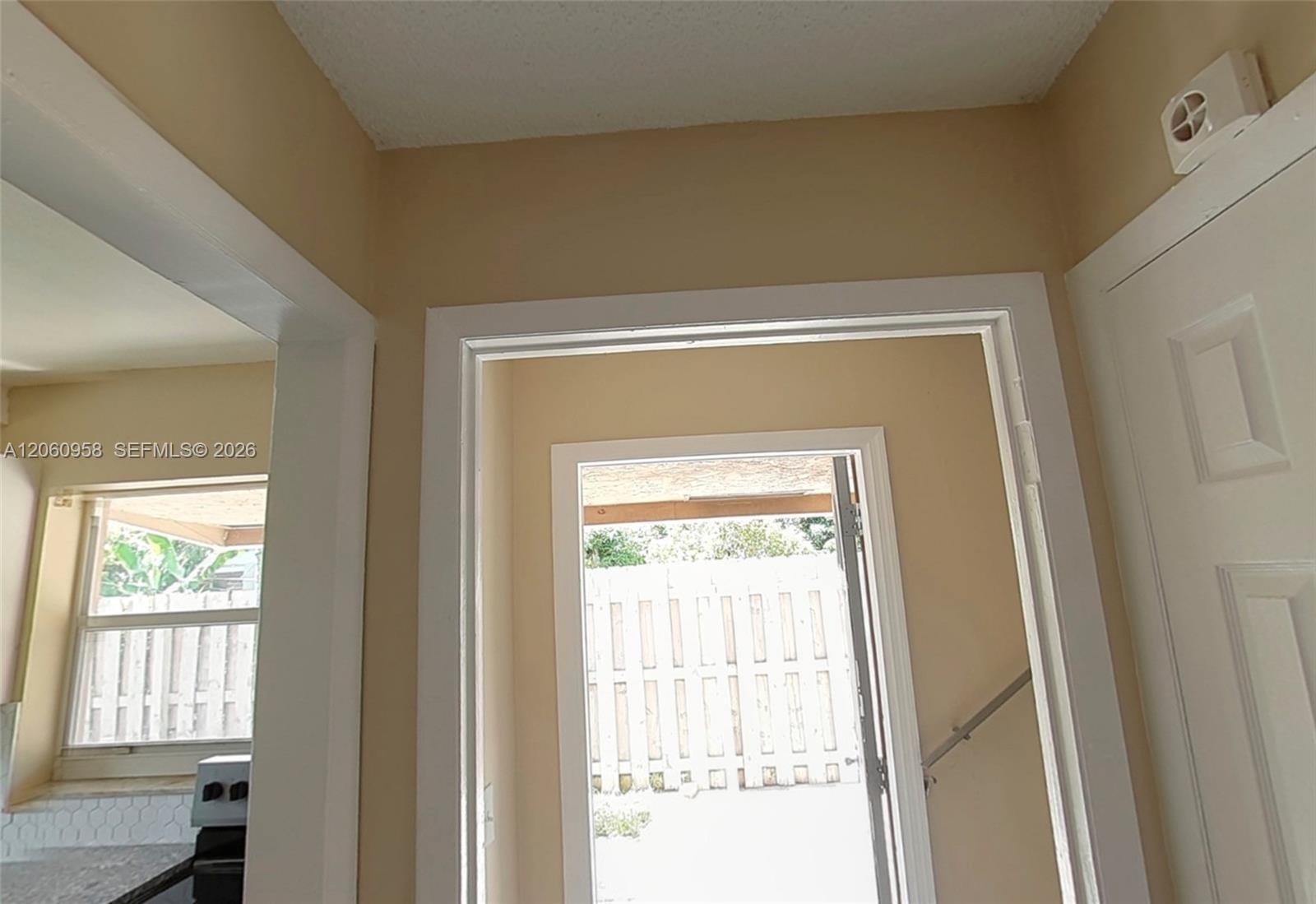 1029 S C St # 1031, Lake Worth FL 33460 photo 2