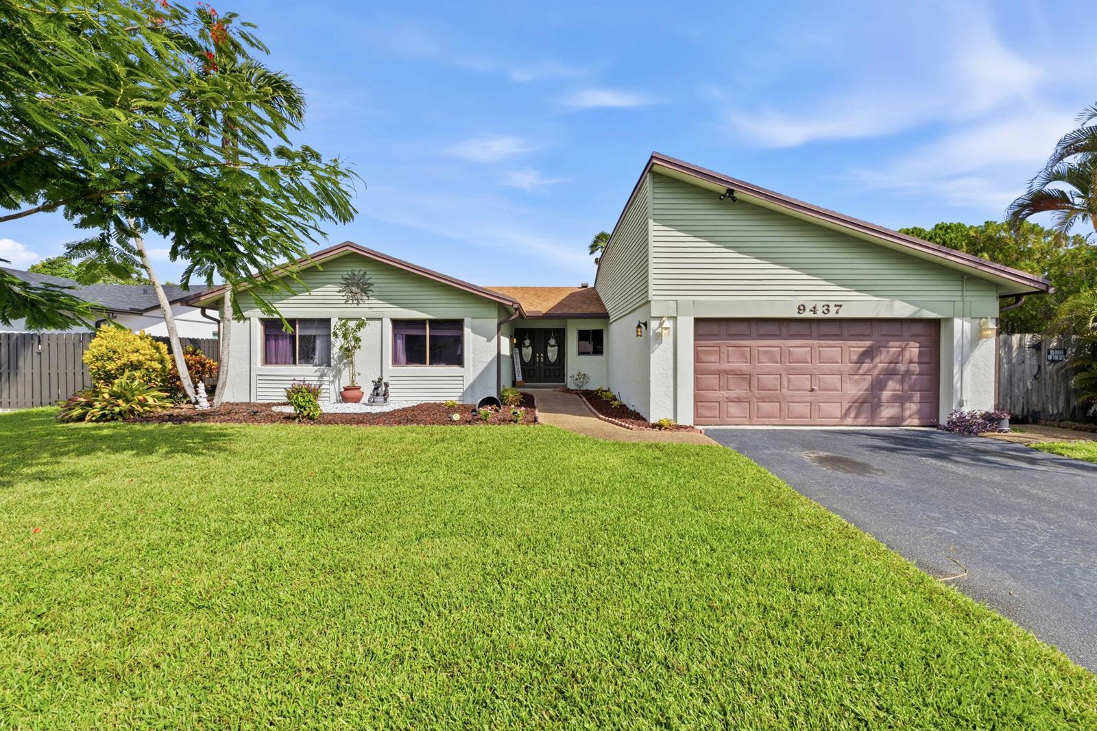 9437 NW 46TH Court, Sunrise FL 33351