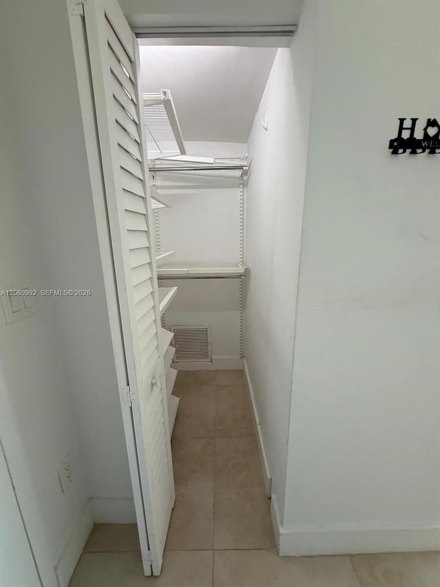 5785 SW 72nd St # 5785, South Miami FL 33143 photo 4