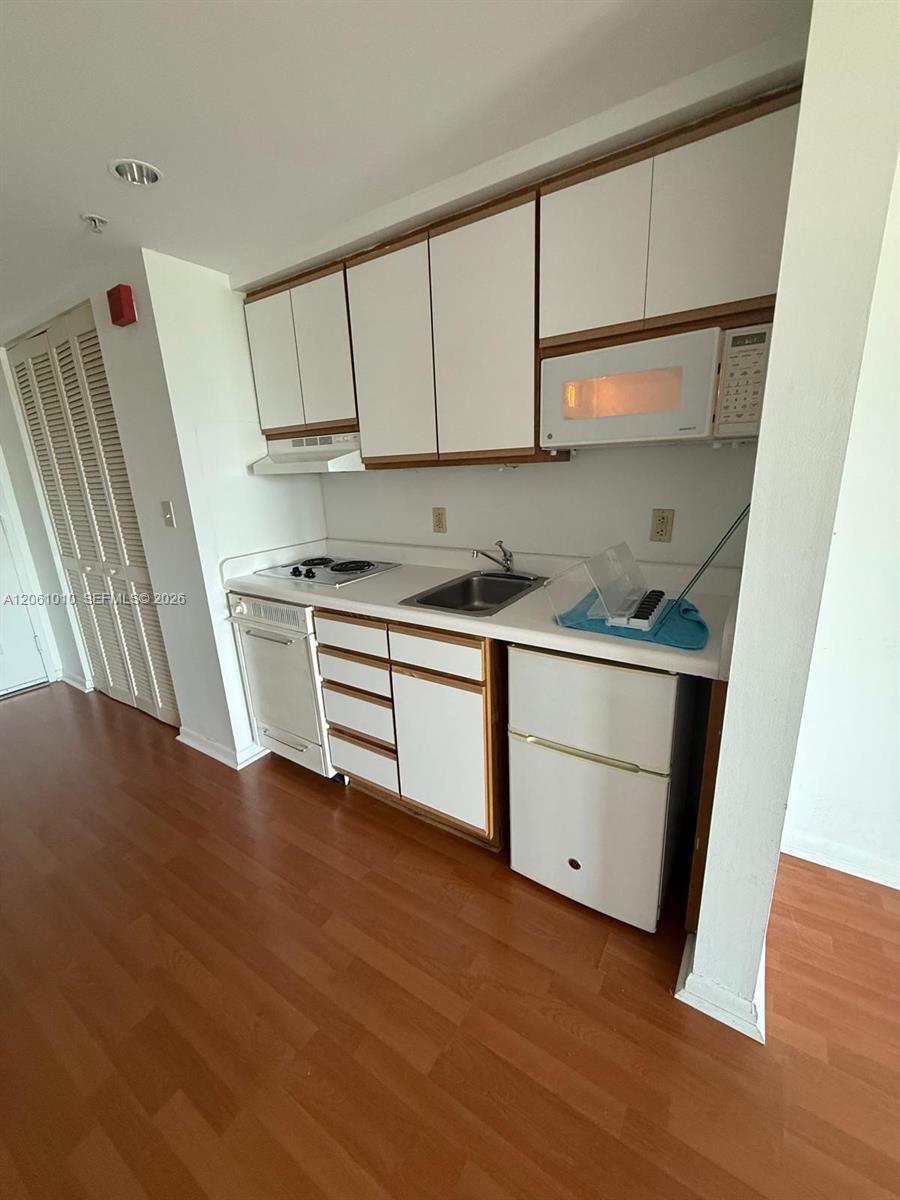 5737 SW 72nd St # 5737, South Miami FL 33143 photo 5