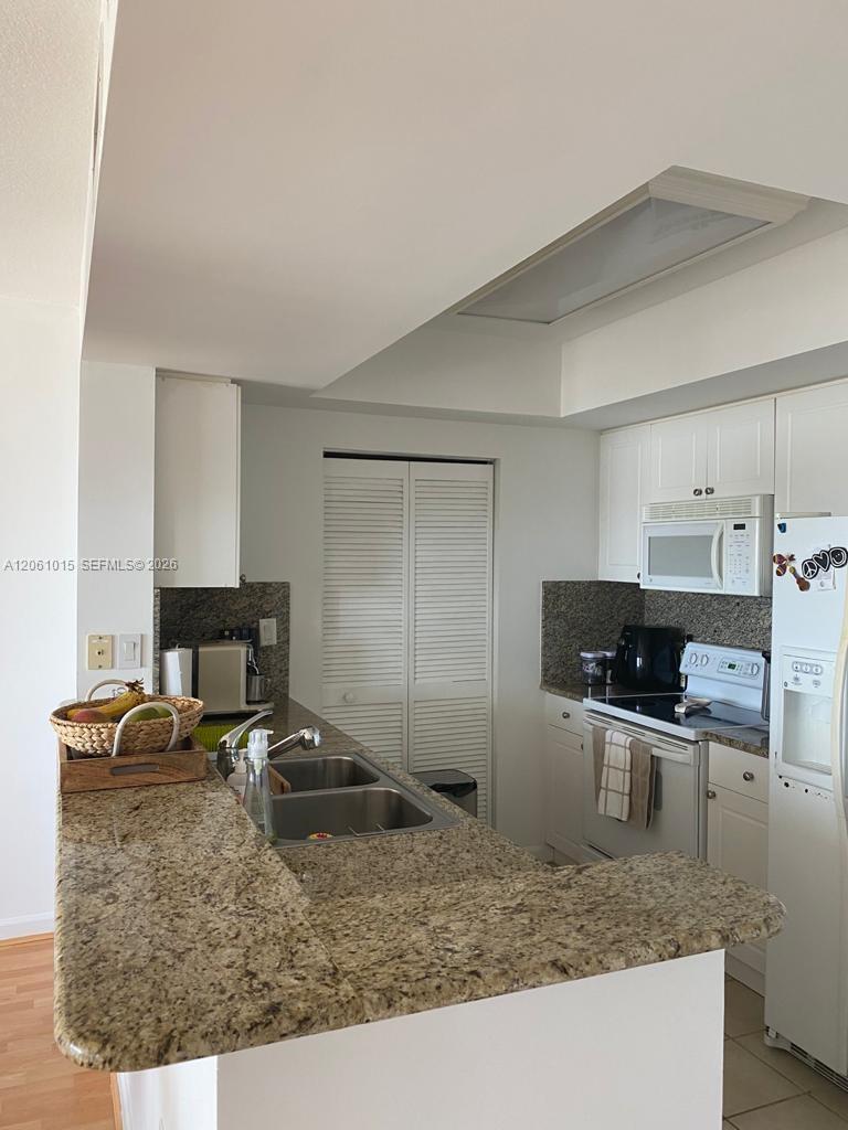 19501 W COUNTRY CLUB DR # 2305, Aventura FL 33180 photo 3