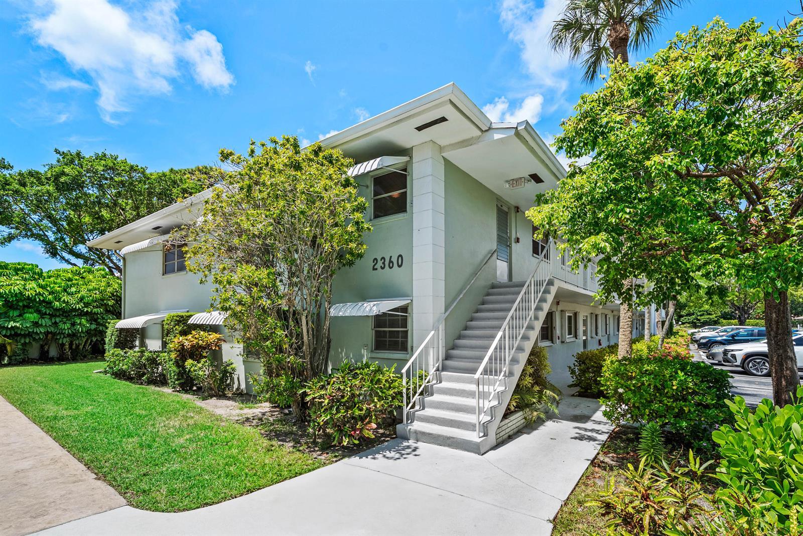 2360 SW 22nd Avenue # 402, Delray Beach FL 33445 photo 2