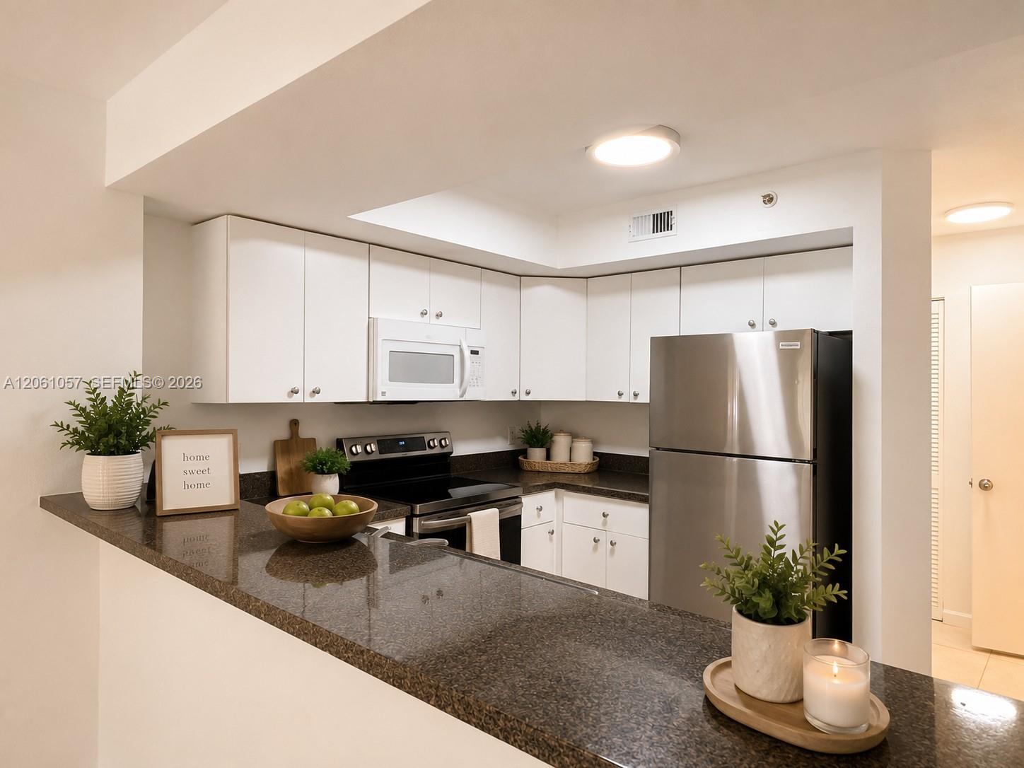 440 S Park # 109, Hollywood FL 33021 photo 2