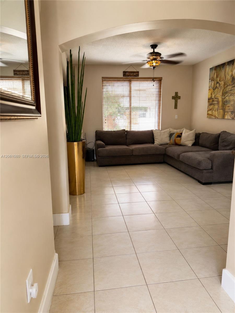 8688 SW 158th Pl, Miami FL 33193 photo 2