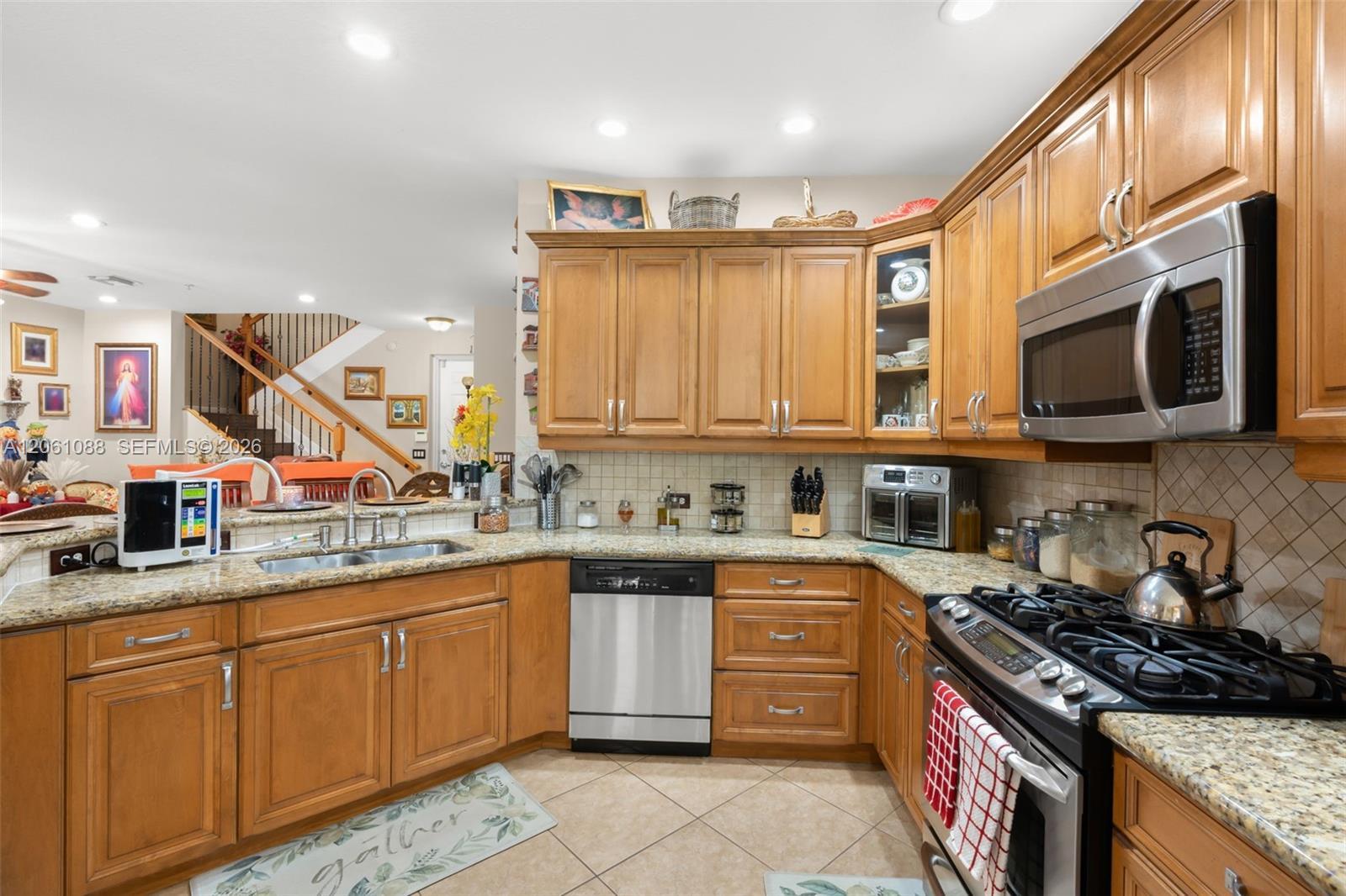 2955 NW 126th Ave # 104, Sunrise FL 33323 photo 2