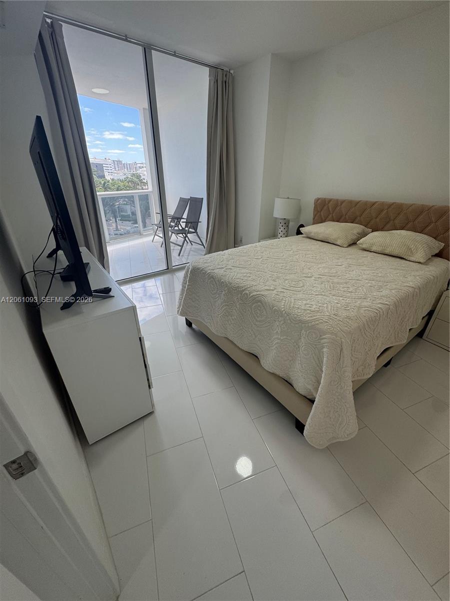18201 Collins Ave # 608, Sunny Isles Beach FL 33160 photo 5
