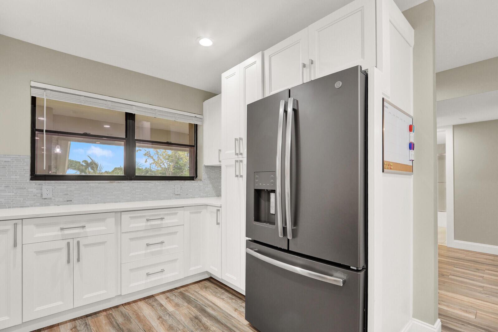 12910 BRIARLAKE Drive # 203, Palm Beach Gardens FL 33418 photo 4