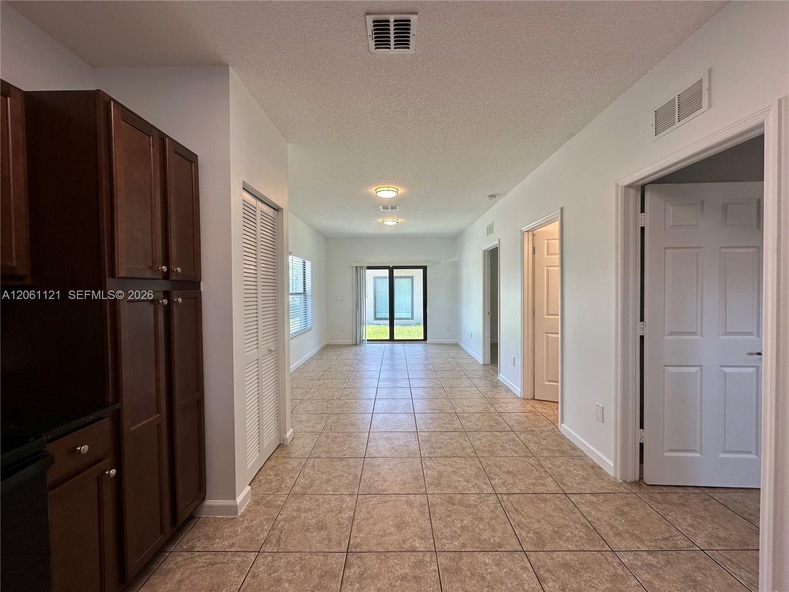 1035 NE 10th Ave # 3, Fort Lauderdale FL 33304 photo 5