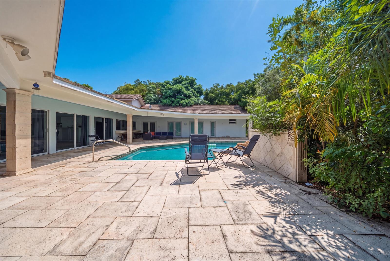4020 NW 101ST Drive, Coral Springs FL 33065 photo 4