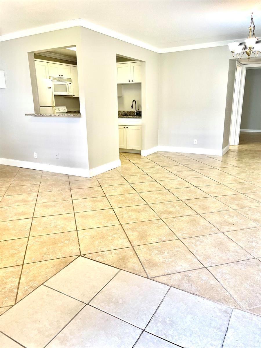263 Brittany F, Delray Beach FL 33446 photo 3