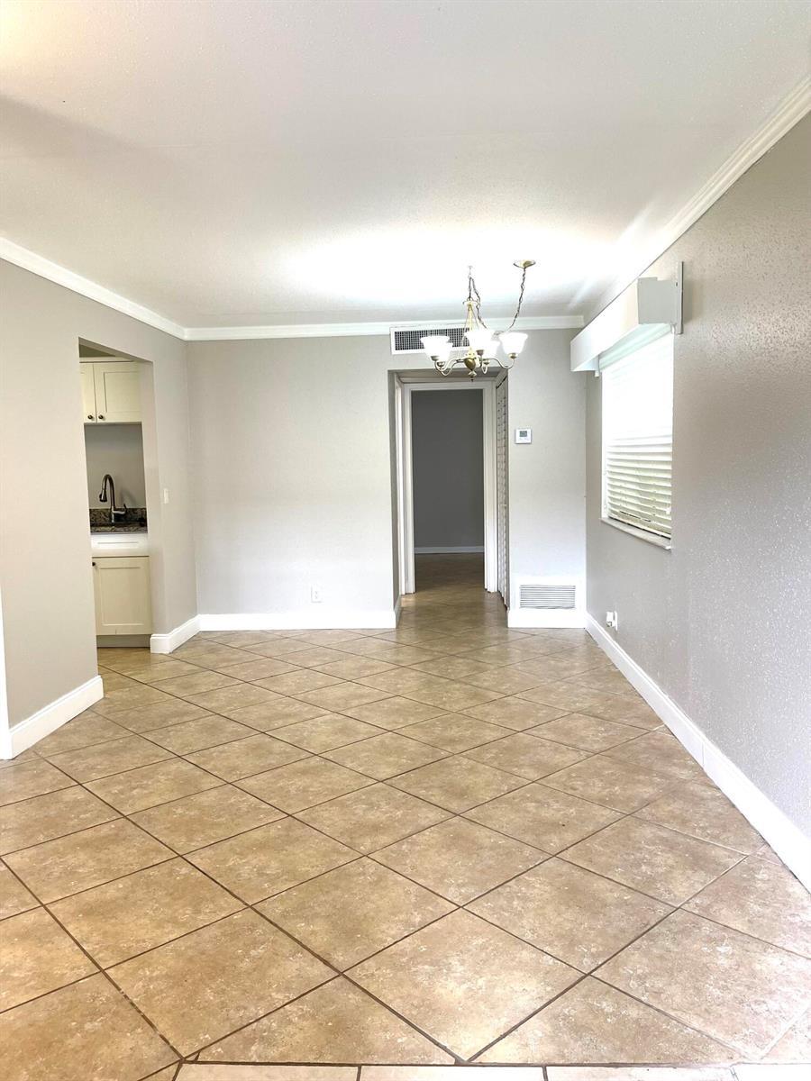 263 Brittany F, Delray Beach FL 33446 photo 4