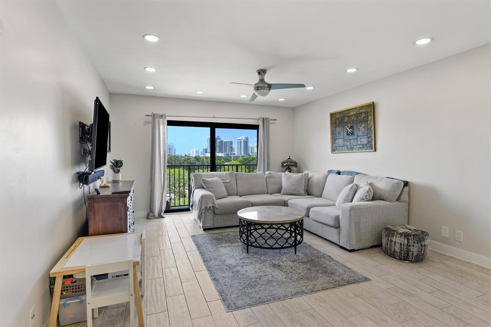 1000 RIVER REACH Drive # 516, Fort Lauderdale FL 33315 photo 5
