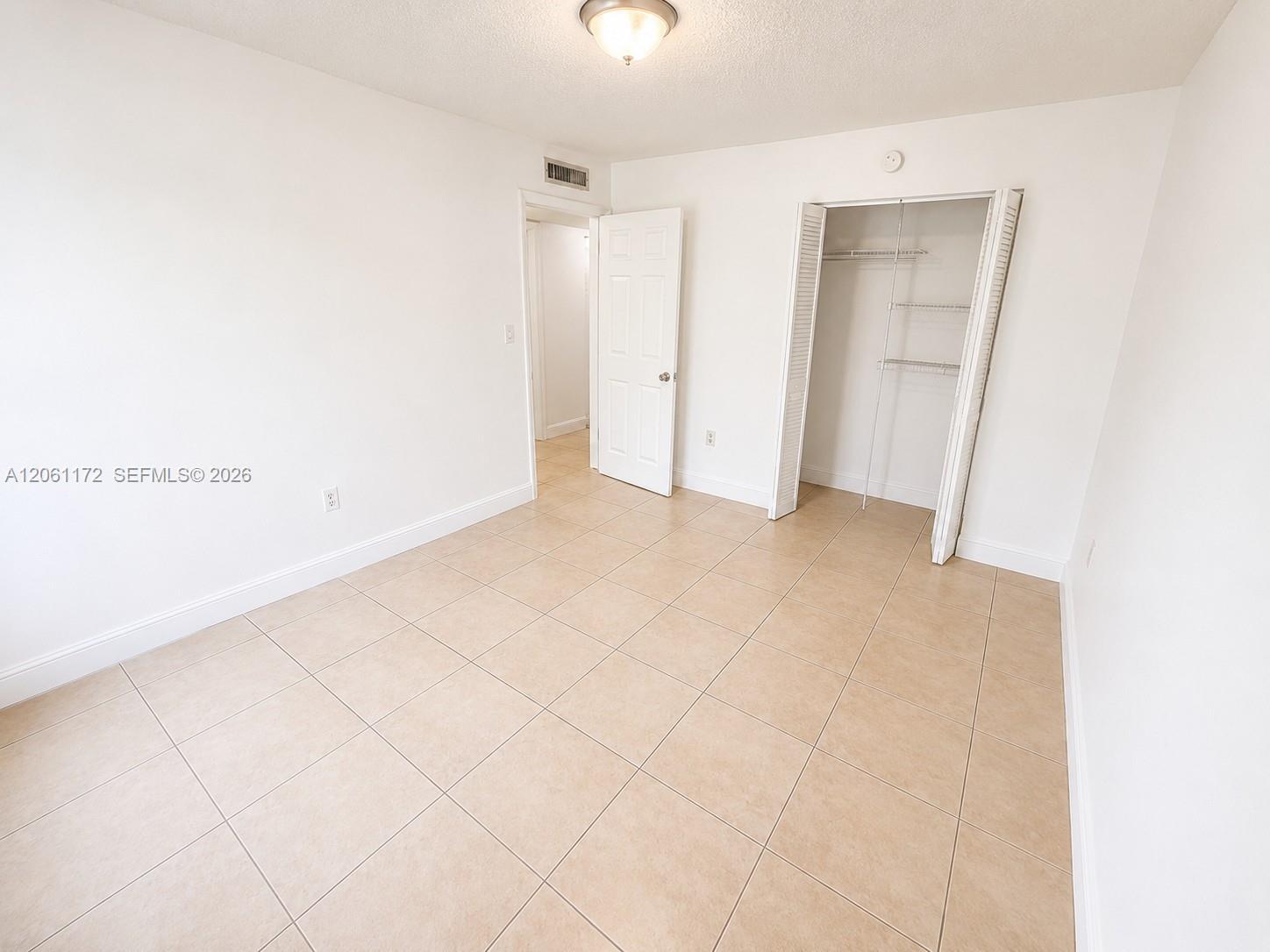 10800 N Kendall Dr # O6, Miami FL 33176 photo 5