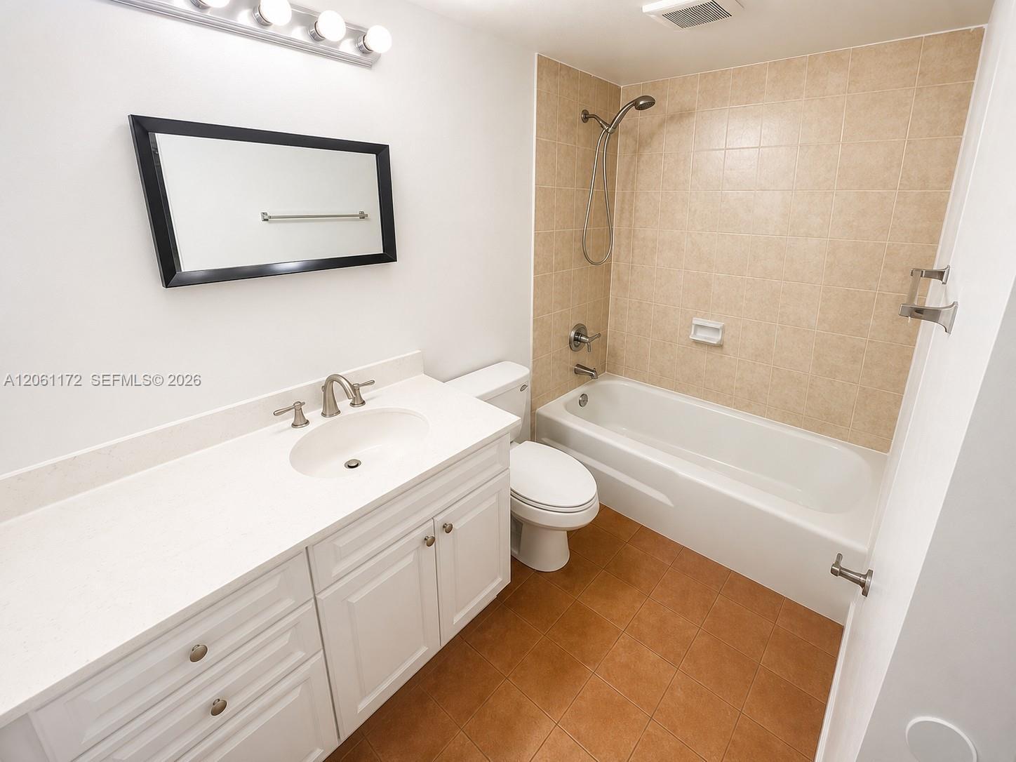 10800 N Kendall Dr # O6, Miami FL 33176 photo 4