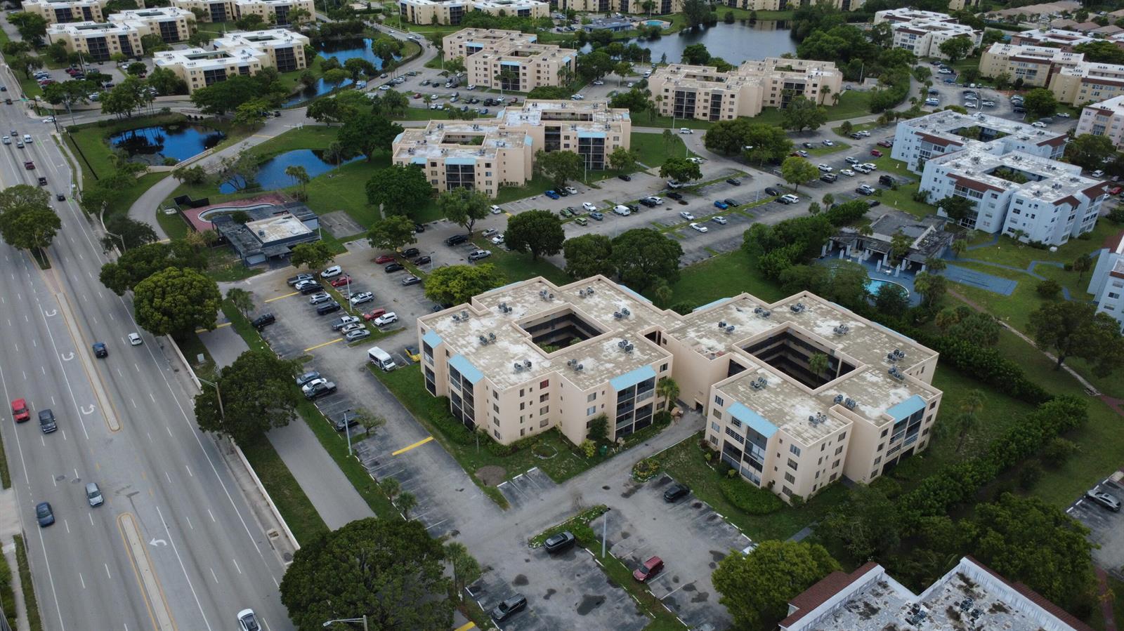 2830 SOMERSET Drive # 104N, Lauderdale Lakes FL 33311