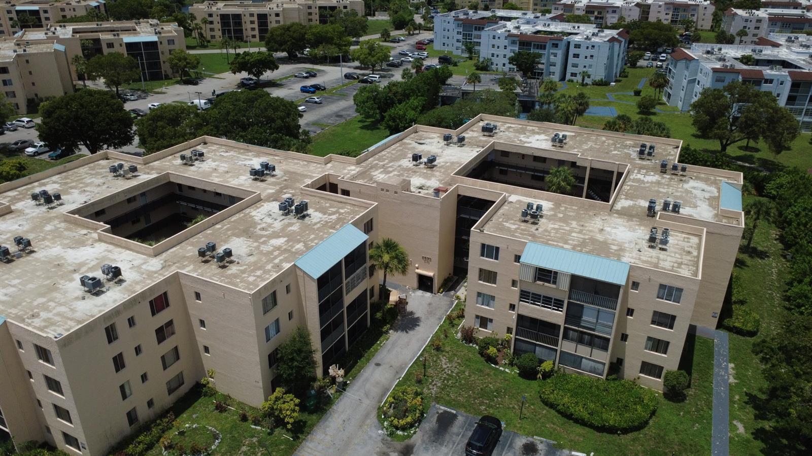 2830 SOMERSET Drive # 104N, Lauderdale Lakes FL 33311 photo 4