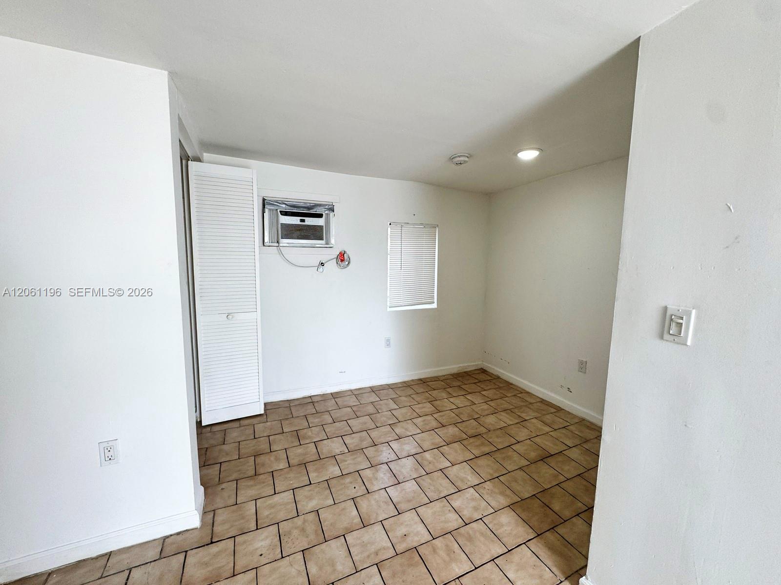 856 SW 6th St # 105, Miami FL 33130 photo 4