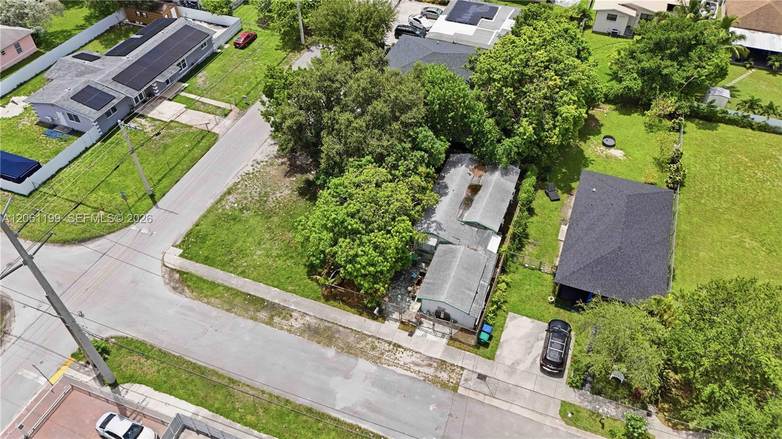 2106 NW 70th St, Miami FL 33147 photo 2