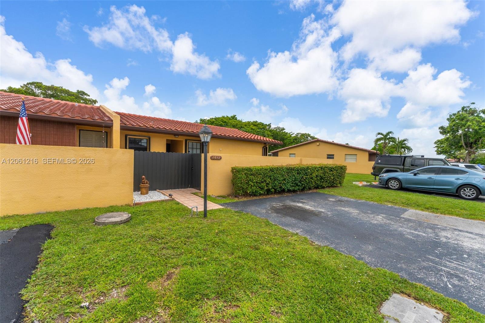 8612 SW 148th Pl, Miami FL 33193 photo 3