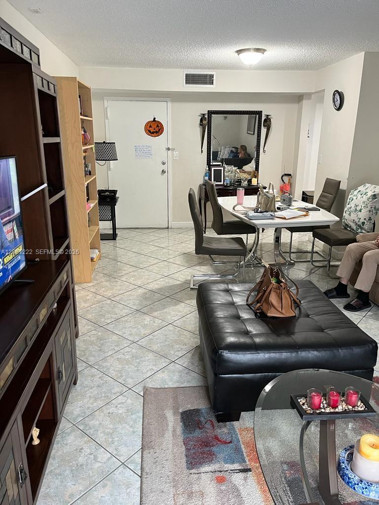 4803 NW 7th St # 14, Miami FL 33126 photo 3