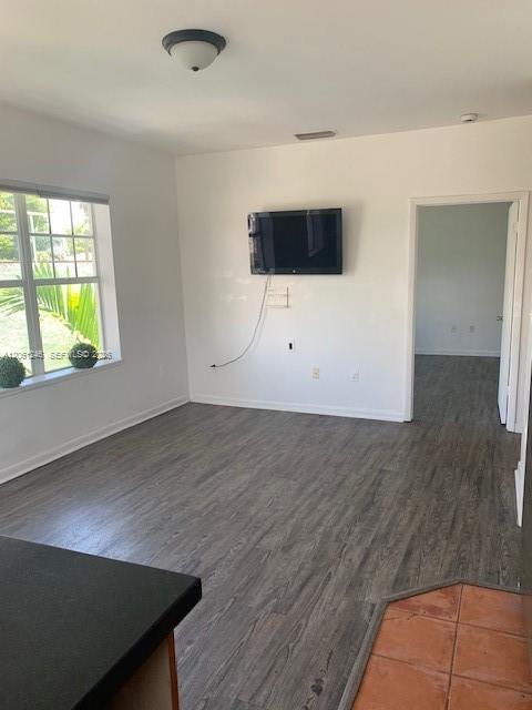 1244 Pennsylvania Ave # 306, Miami Beach FL 33139 photo 4