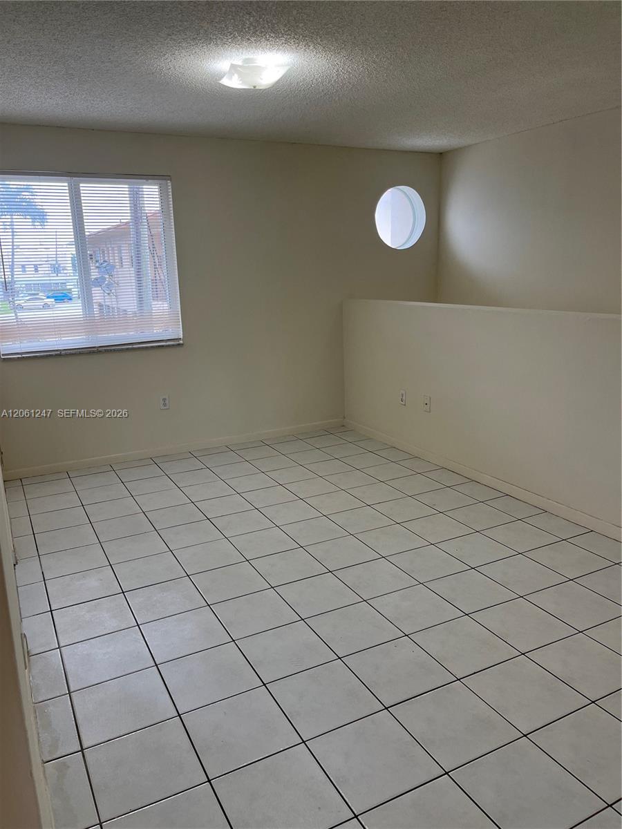 126 SW 21st Ave # 3, Miami FL 33135 photo 4