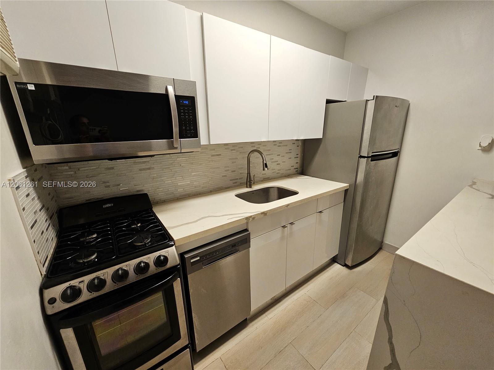 1723 Liberty St # 4, Hollywood FL 33020 photo 3