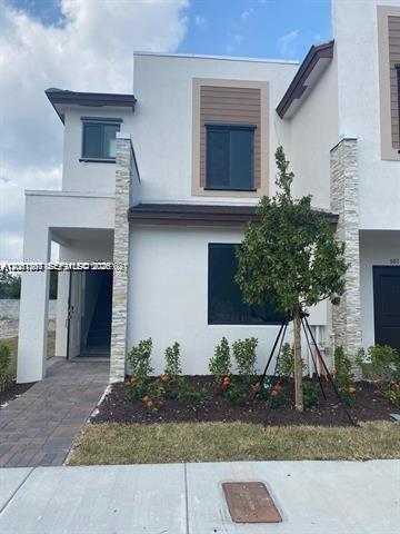 575 NE 208th Ter # 575, Miami FL 33179 photo 2