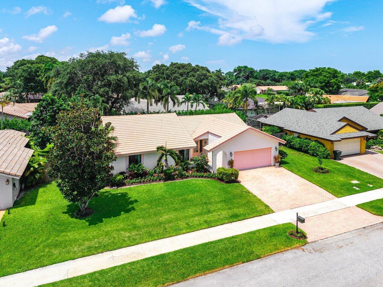 2371 NW 30th Road, Boca Raton FL 33431 photo 2