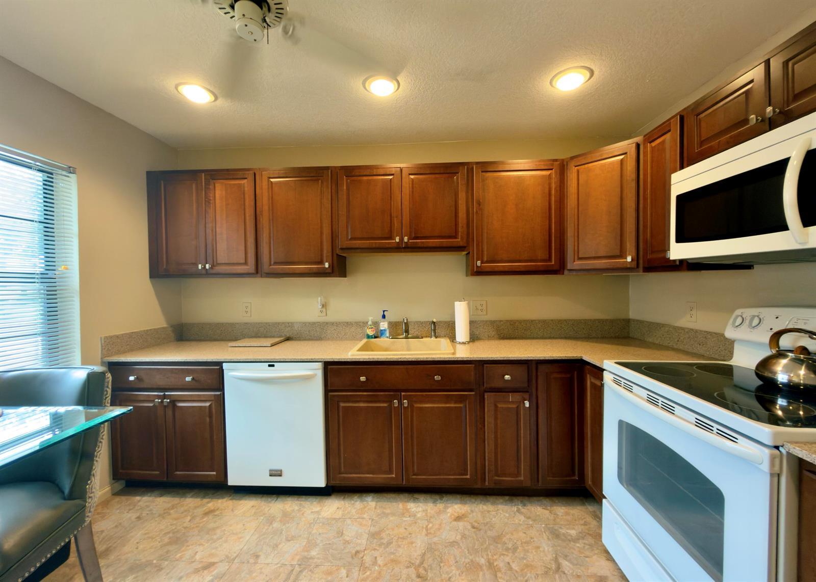 21338 Juego Circle # 11g, Boca Raton FL 33433 photo 3