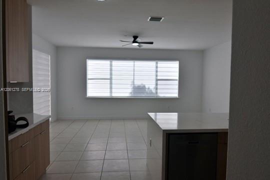 5527 NW 113th Ave, Doral FL 33178 photo 4