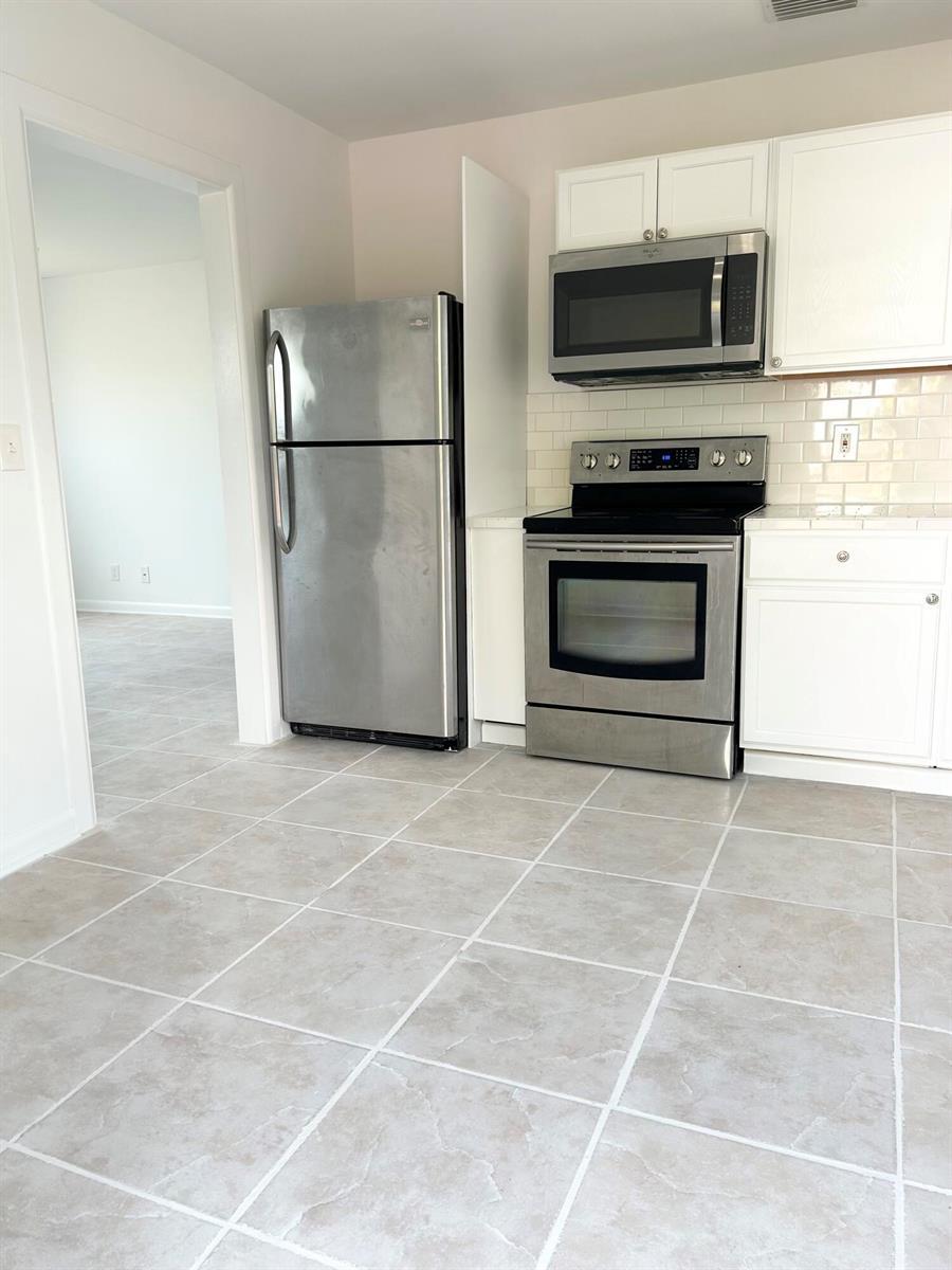 614 42nd Street, West Palm Beach FL 33407 photo 4