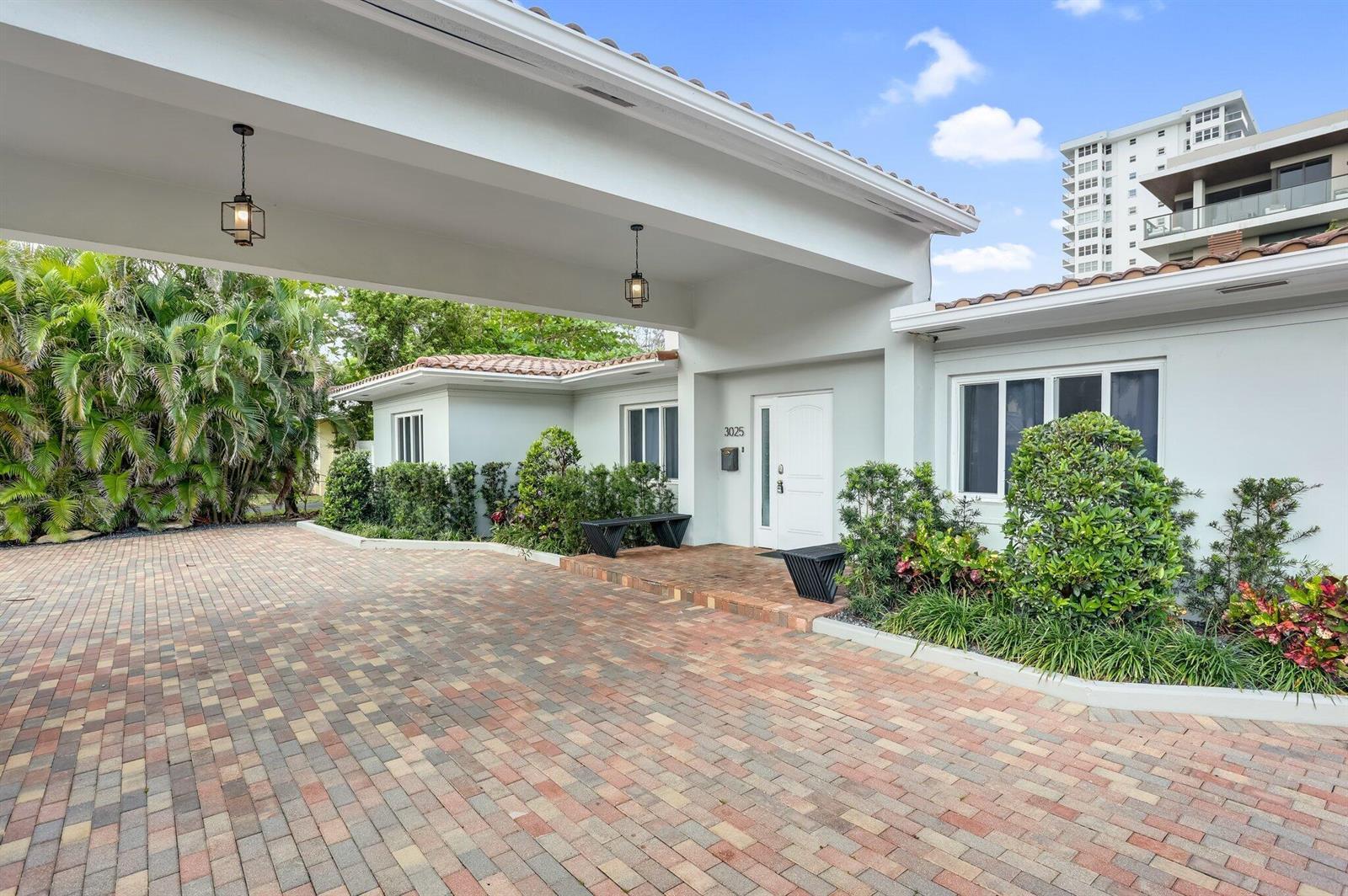 3025 CENTER Avenue, Fort Lauderdale FL 33308 photo 2
