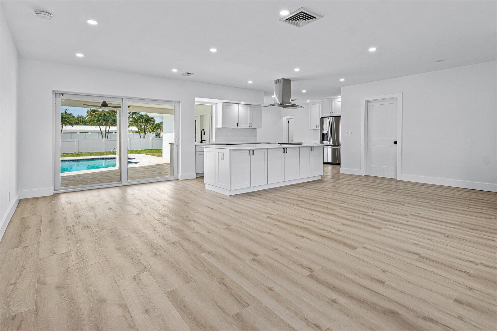 970 SW 7TH Street, Boca Raton FL 33486 photo 3