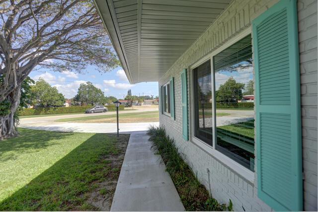 1133 7th Street, Lake Park FL 33403